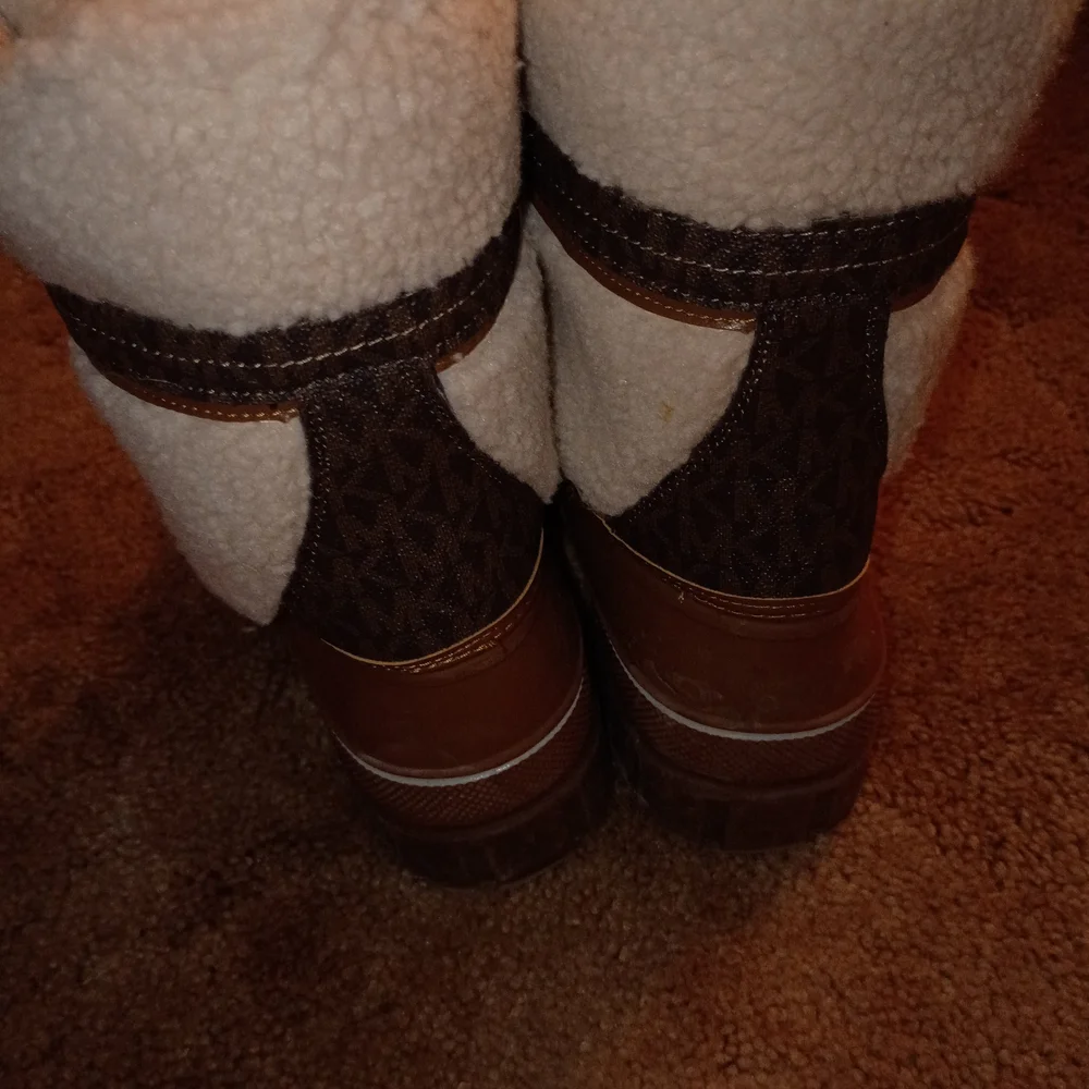 Michael Kors Brown & Cream Shearling Lace-Up Winter Boots